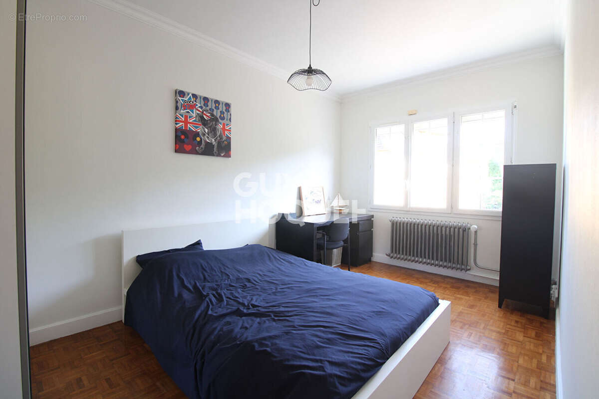 Maison à BRIE-COMTE-ROBERT