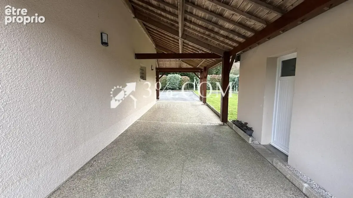 Contemporaine sur un magnifique et grand terrain - photo 4
