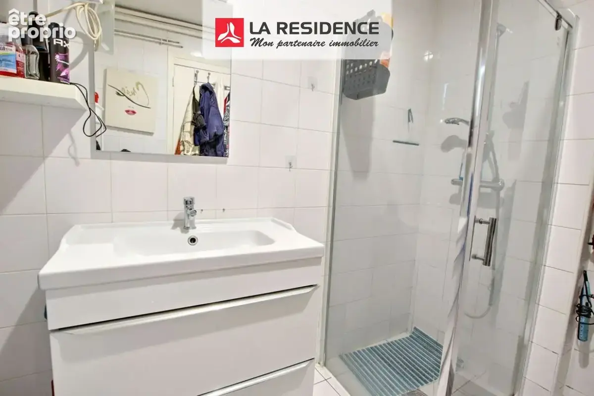 Maison 79 m² à Le Mesnil-Saint-Denis  - photo 7
