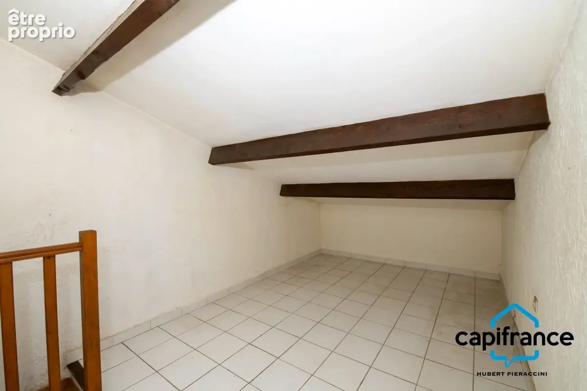La Seyne sur mer/proche Six fours Villa de 100m2 au calme, piscine, garage, belle vue - photo 15