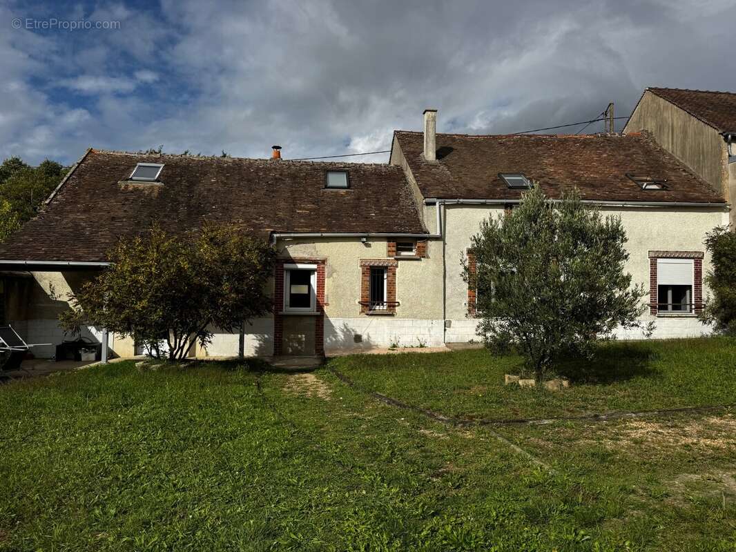 Maison à NOISY-RUDIGNON