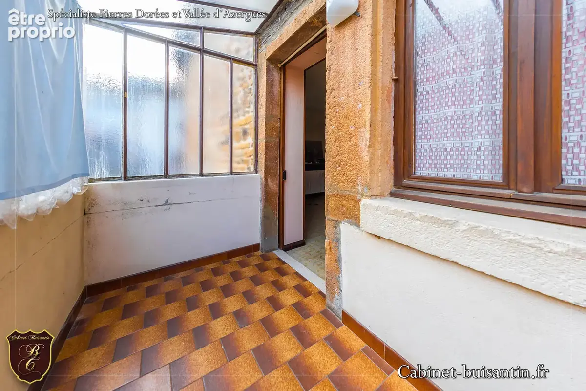 Maison en pierres à rénover - photo 1