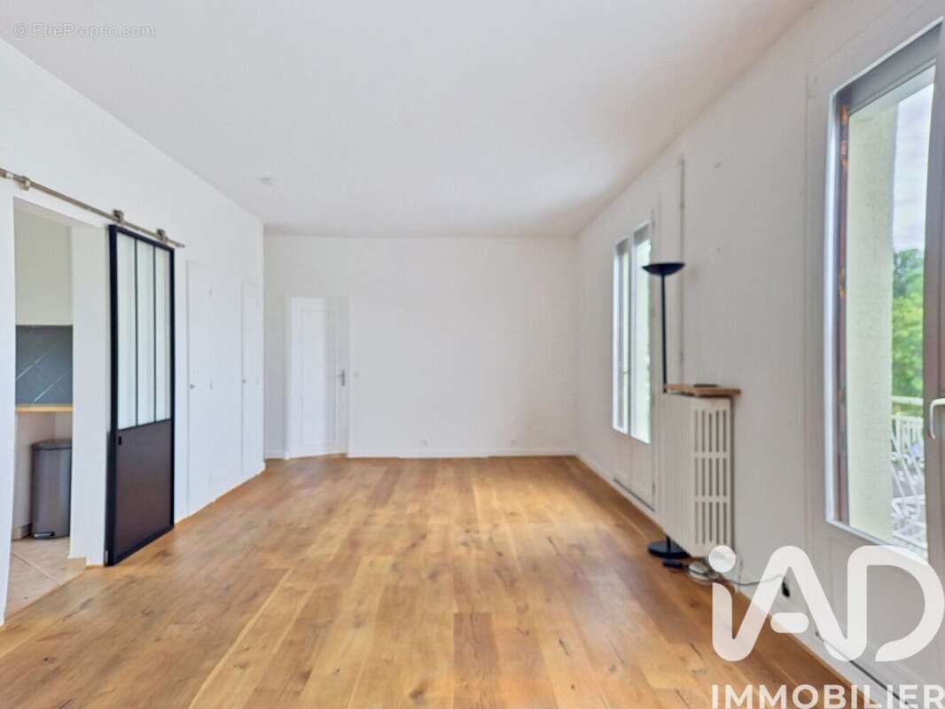 Photo 3 - Maison à LES CLAYES-SOUS-BOIS