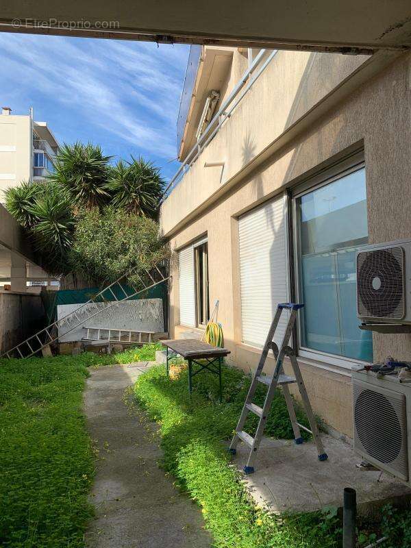 Appartement à CAGNES-SUR-MER
