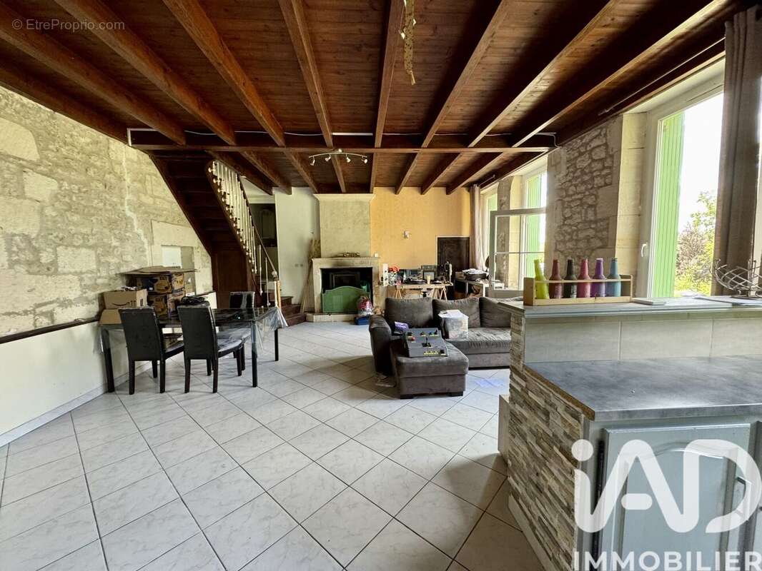 Maison 82 m² à Clam  - photo 5