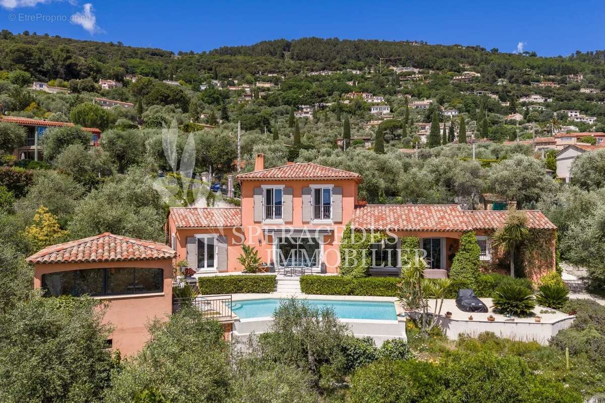 Maison à LE TIGNET