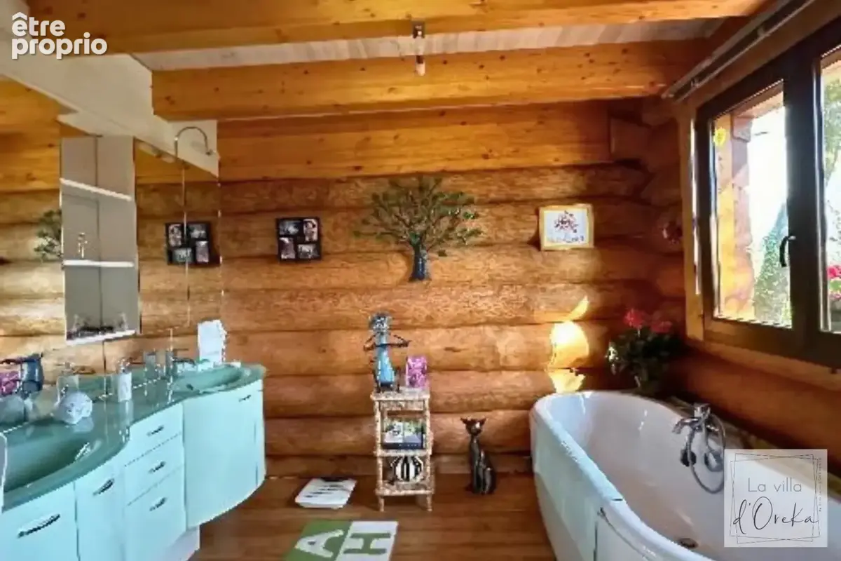 Agréable Maison de 158m2 bâtie en rondins de bois au coeur de la nature - photo 9