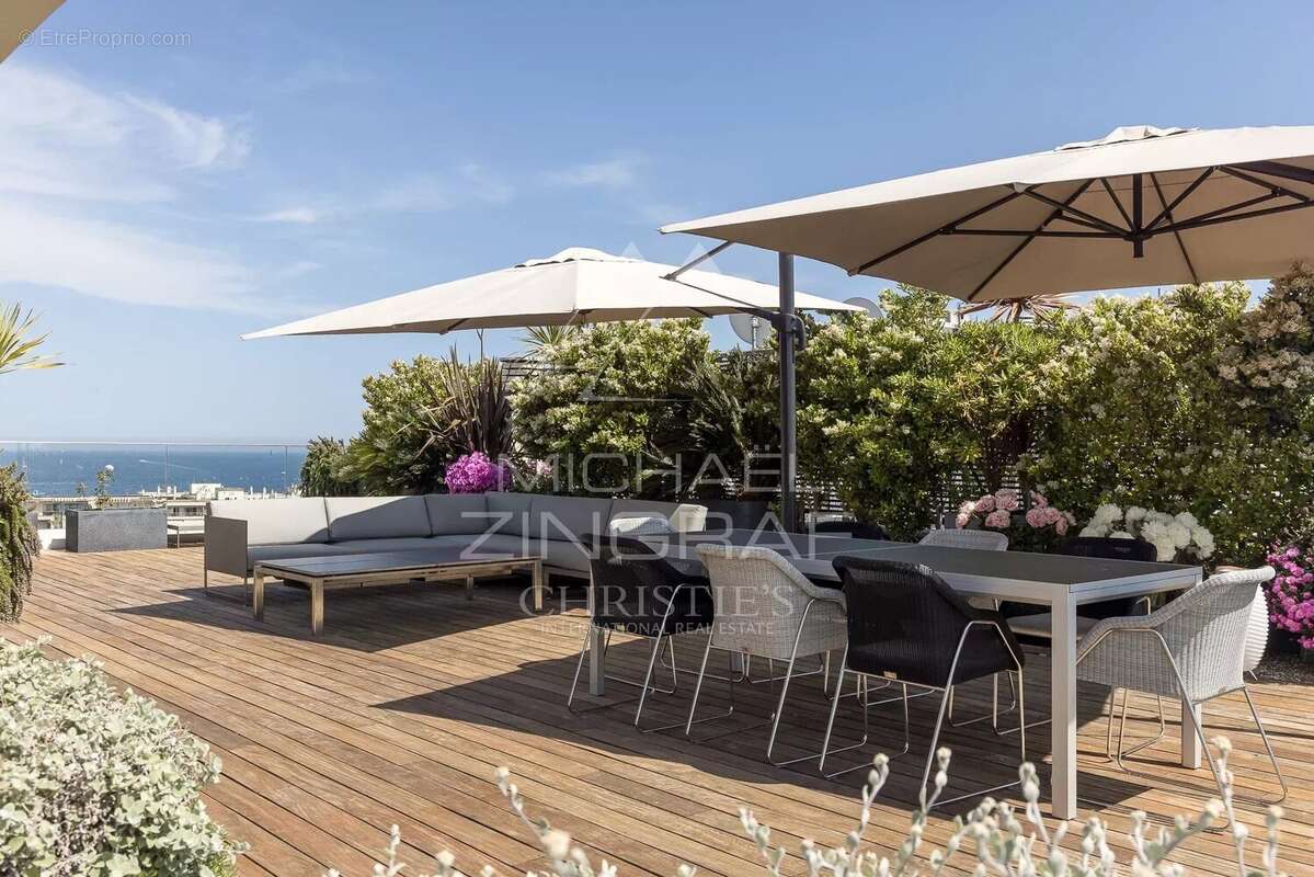Cannes Croisette – Palm Beach – Penthouse d’exception avec vue mer panoramique - photo 6