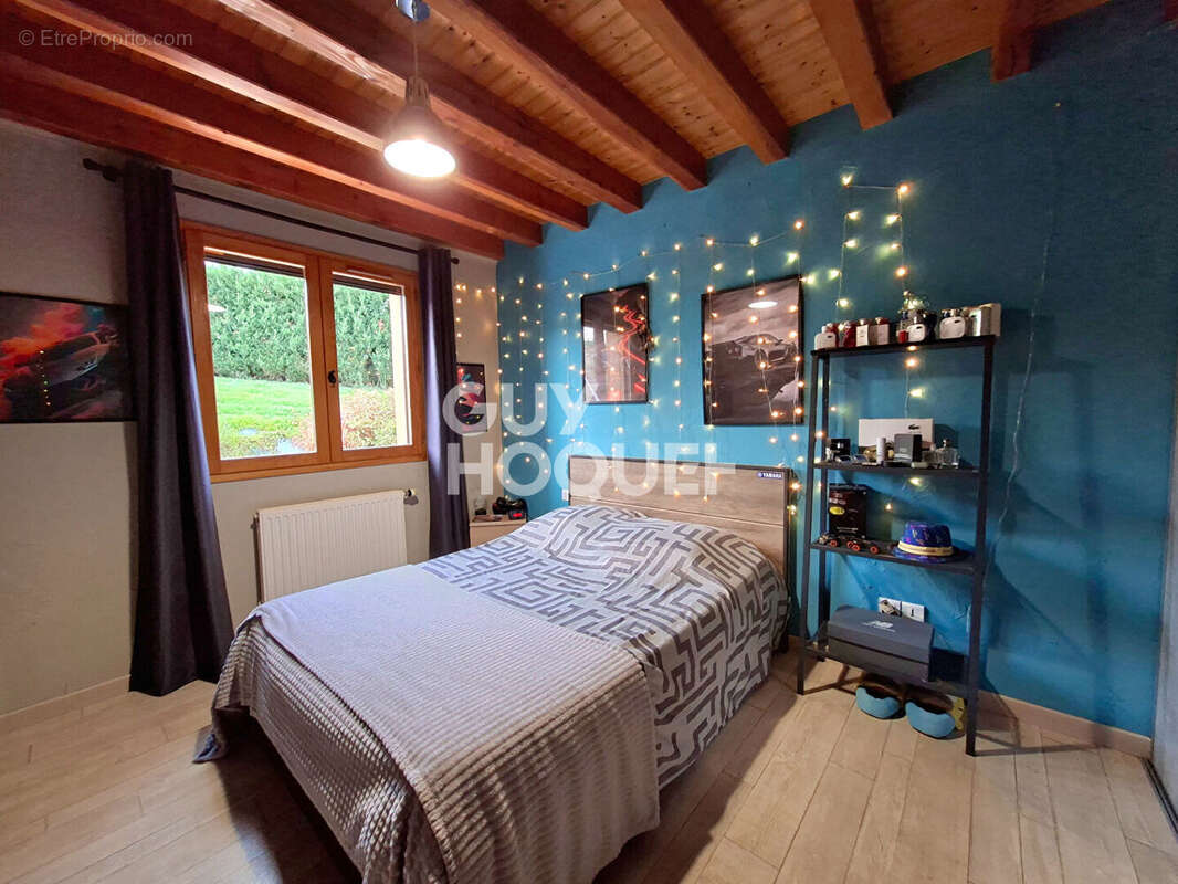 Maison à BOISSET-SAINT-PRIEST