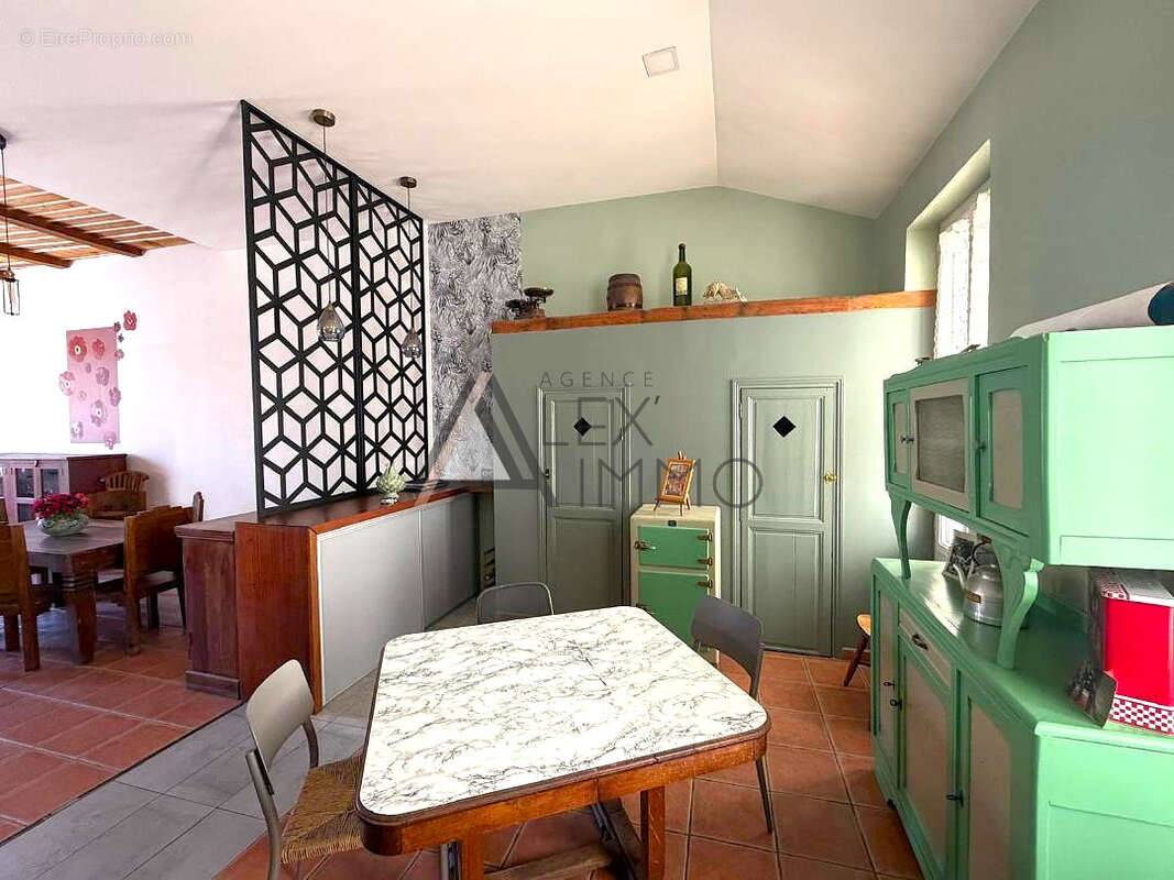 Maison à MARSEILLE-4E