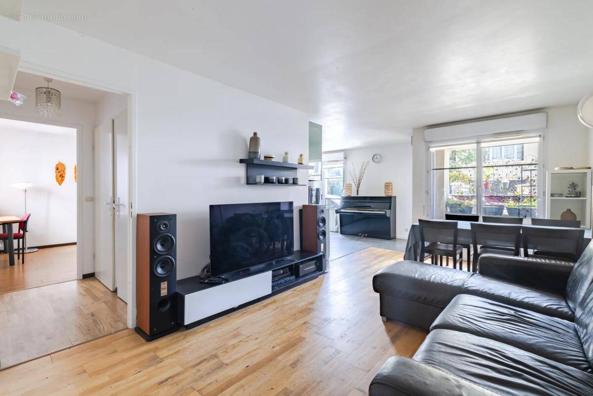 Appartement à MORANGIS