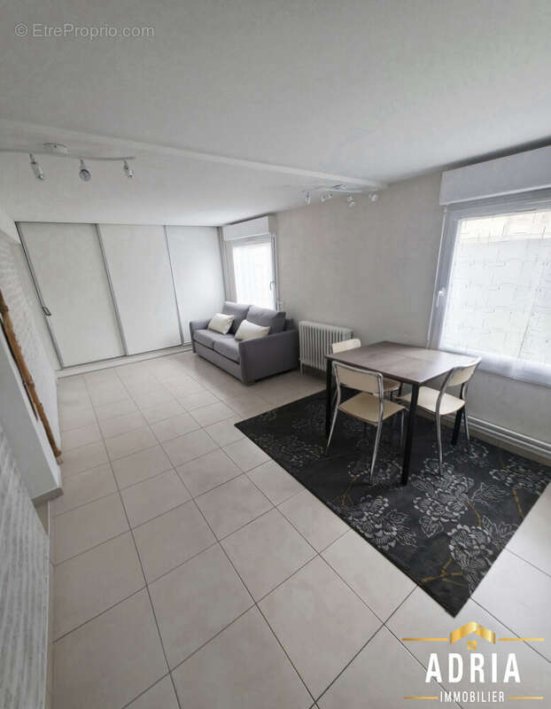 Maison à MOULINS-LES-METZ