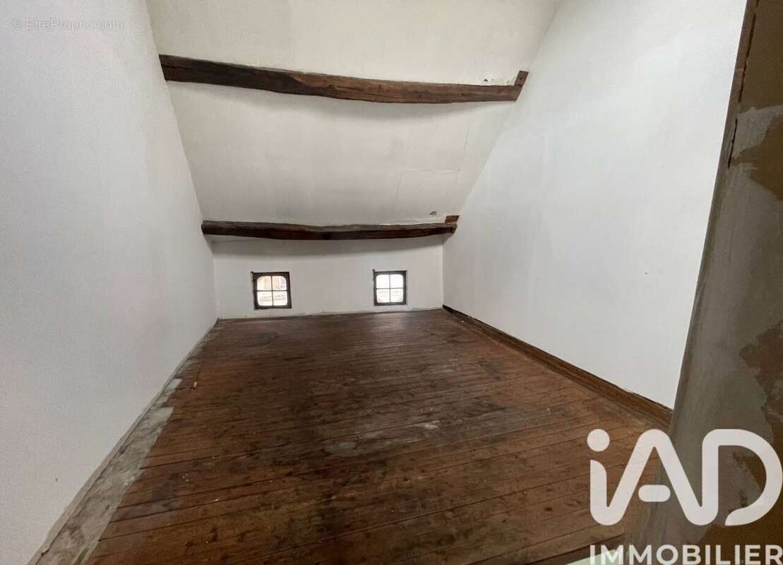 Photo 9 - Appartement à CHATEAU-THIERRY