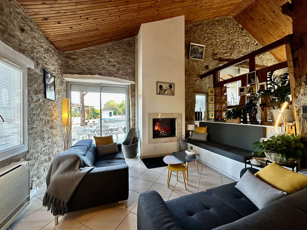 Maison à CASSENEUIL