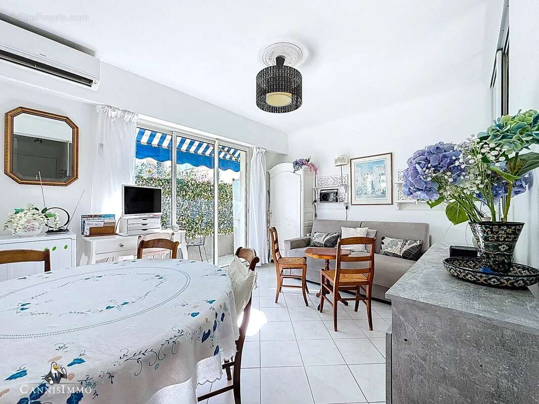 Appartement à CANNES