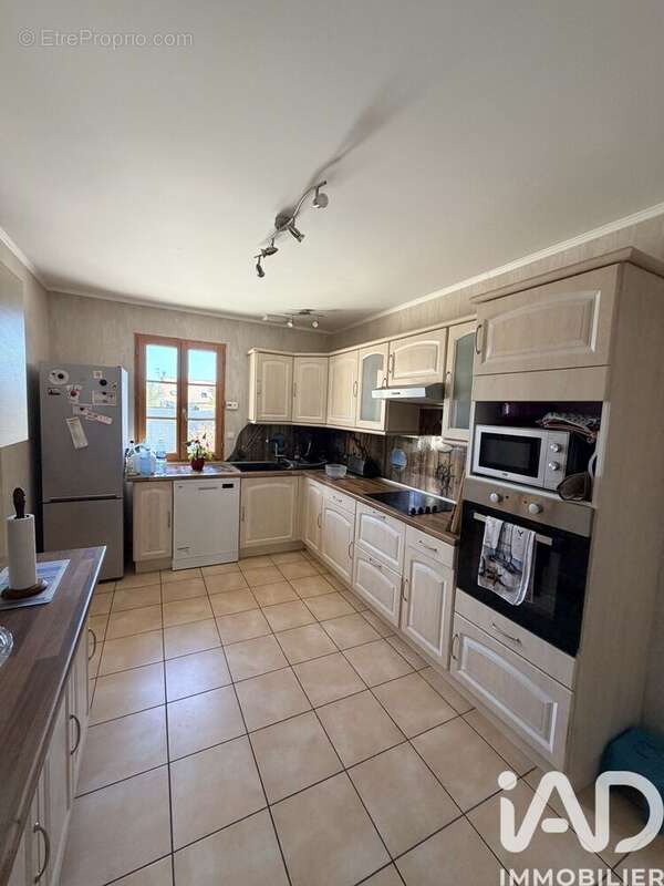 Maison 130 m² à Rampillon  - photo 8