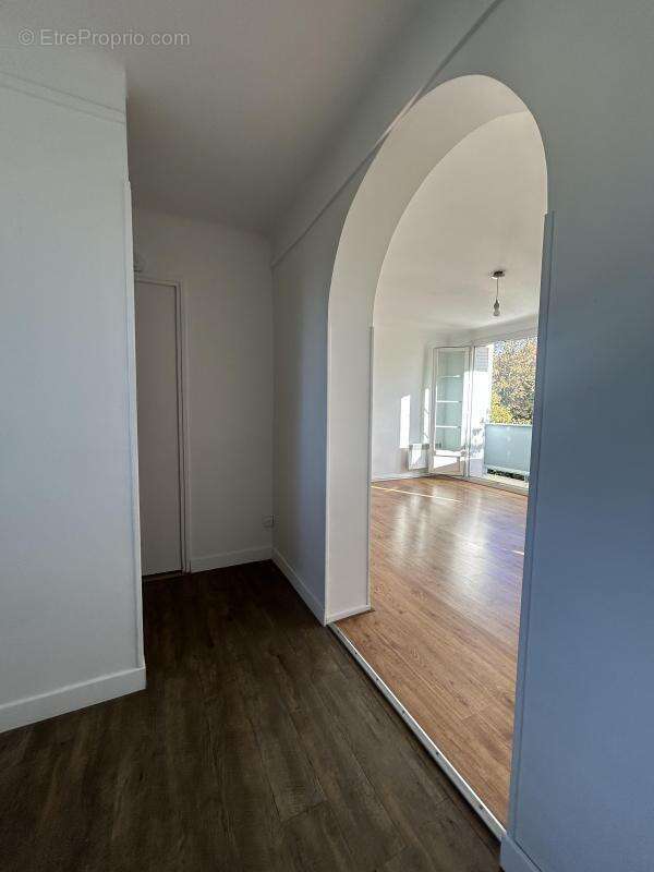 Appartement à MARSEILLE-9E