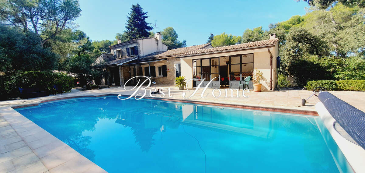 Maison à NIMES