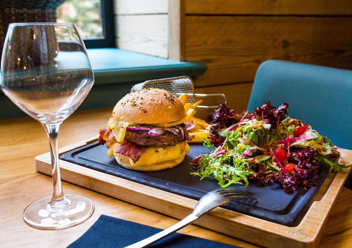 Commerce à VALENCIENNES