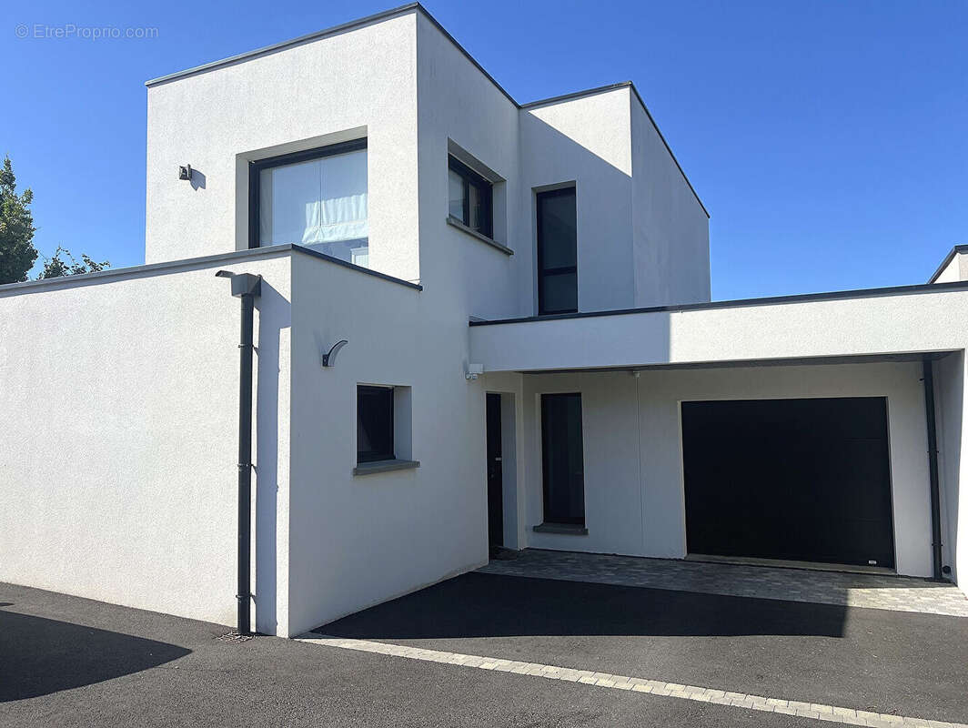 Contemporaine de 2019 sur terrain 627m2 - photo 18