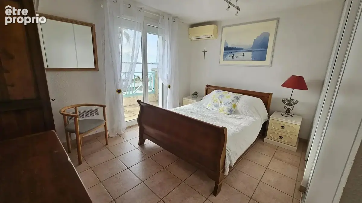 Gruissan Maison d’exception en première ligne face à la mer. - photo 5