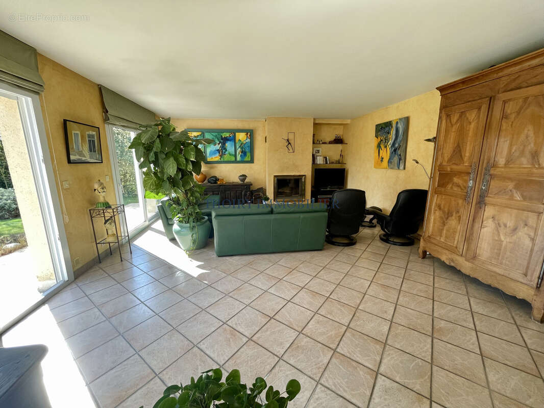 Maison à MONTFORT-L&#039;AMAURY