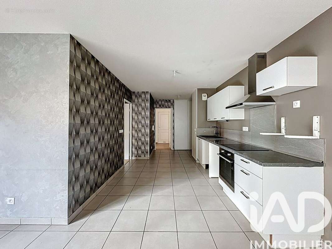 Photo 7 - Appartement à PIERRE-BENITE