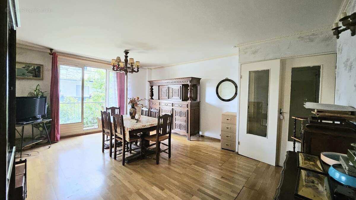 Appartement à BONDY