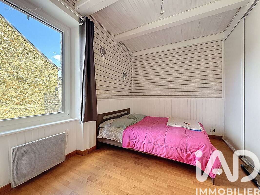 Photo 9 - Maison à LA VILLE-ES-NONAIS