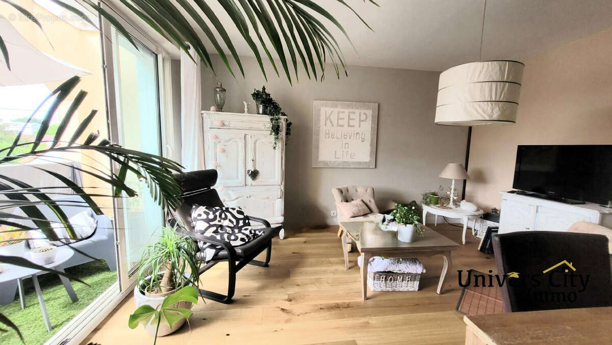 Appartement 67 m² à Reze  - photo 2