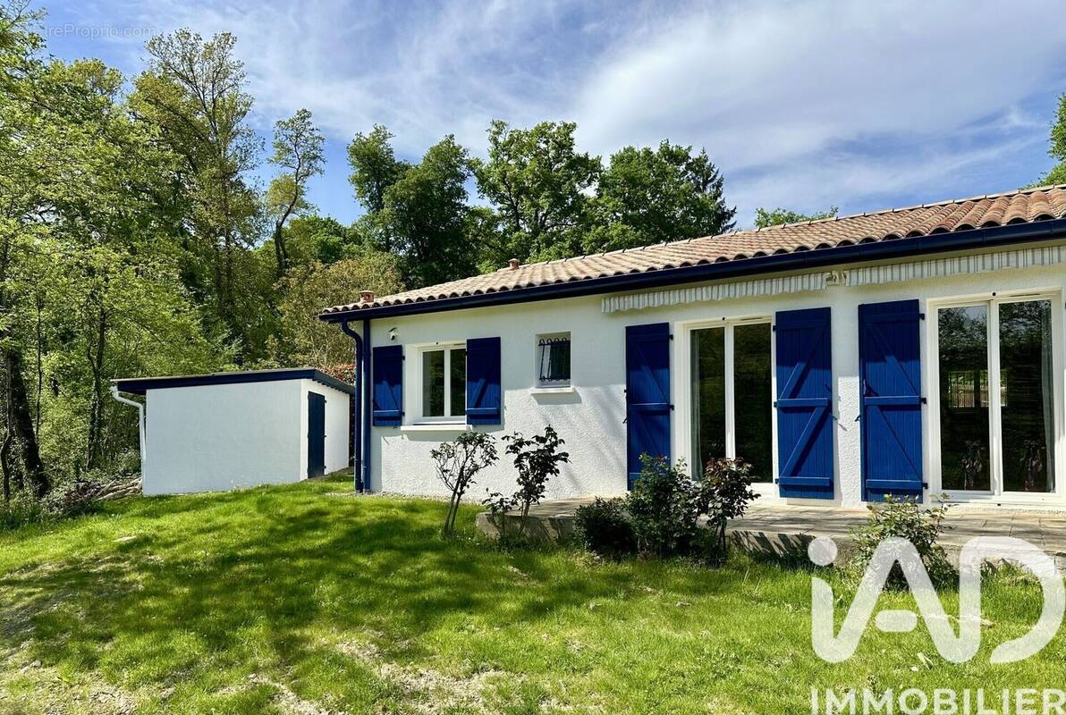 Photo 1 - Maison à URT