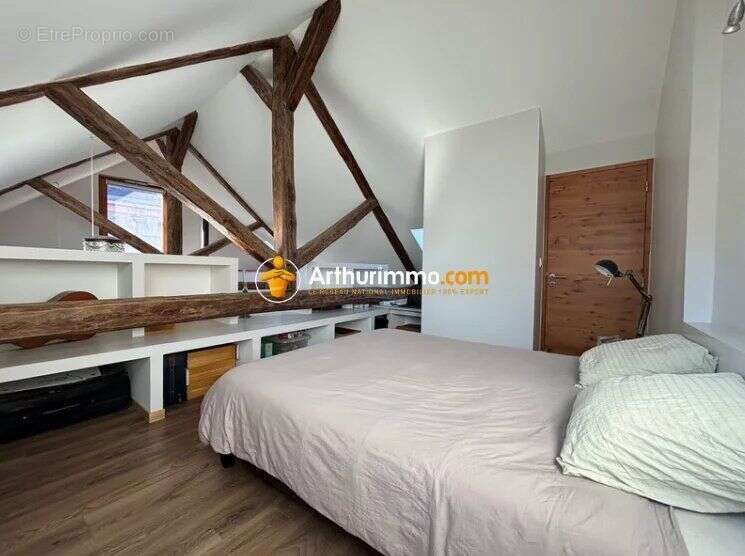 Maison à MONT-DAUPHIN