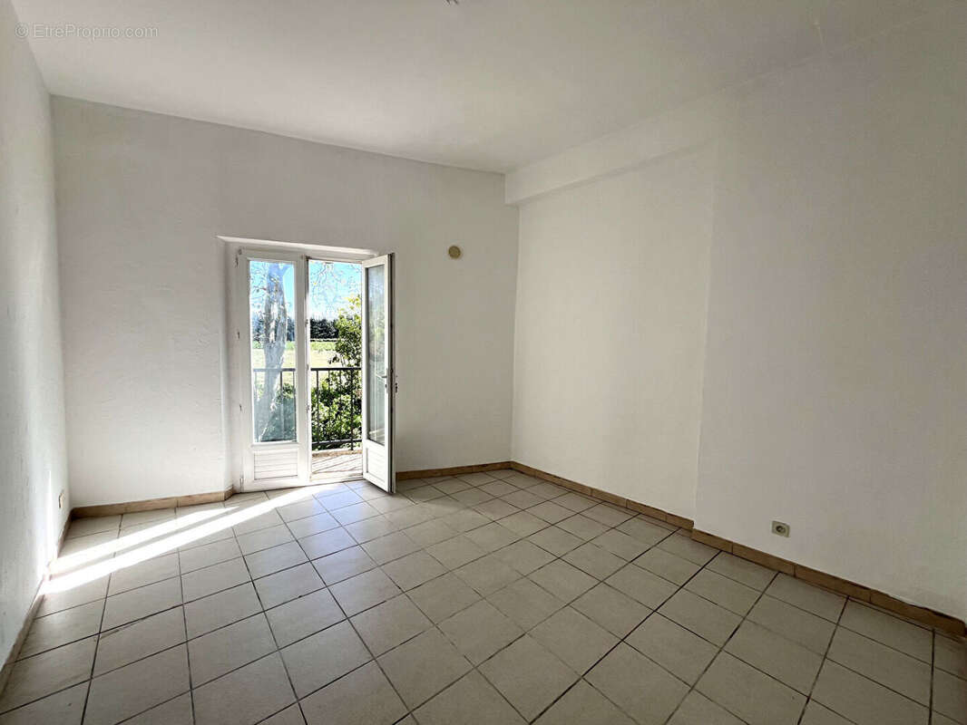 Maison à LA REDORTE