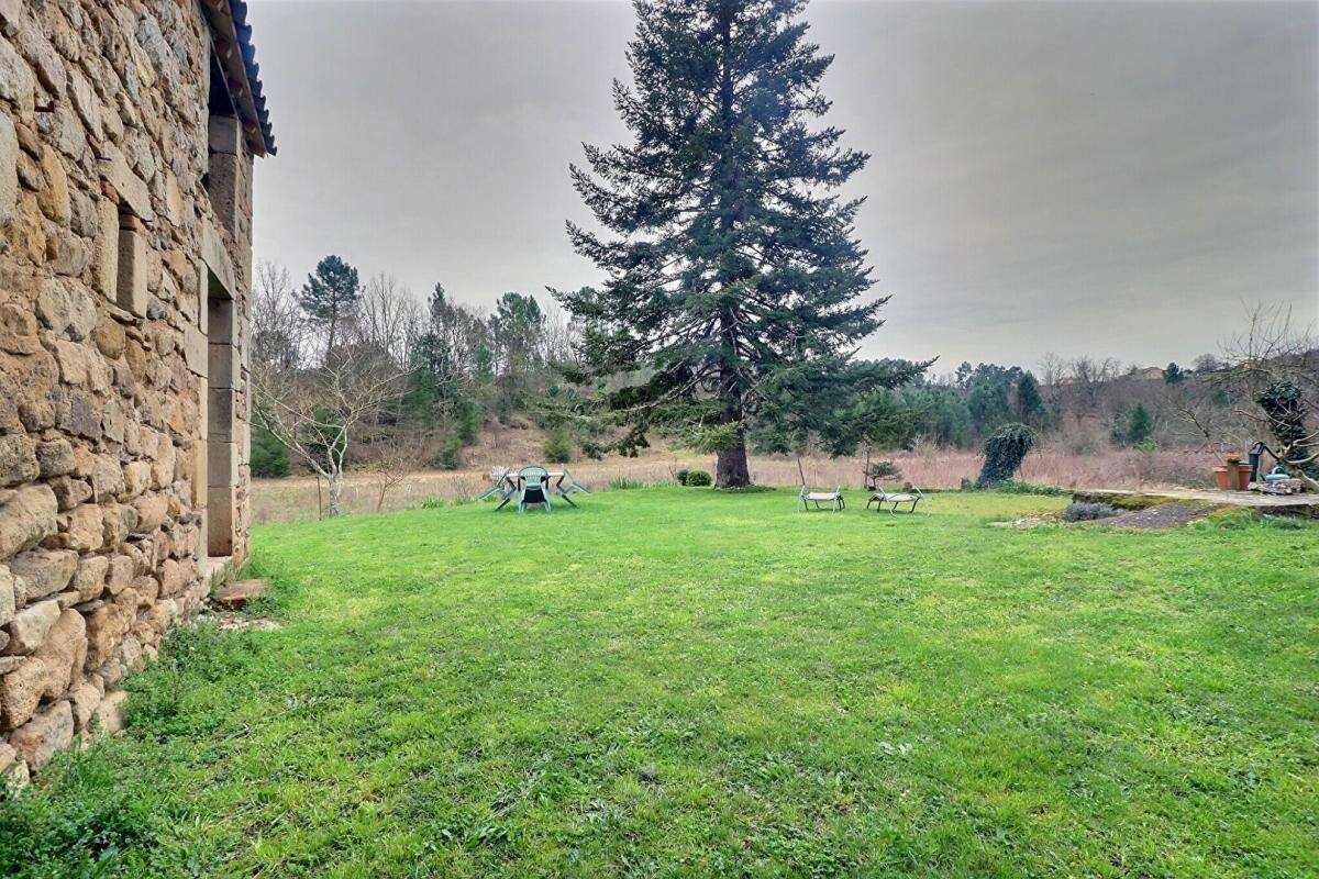 Appartement à LABLACHERE