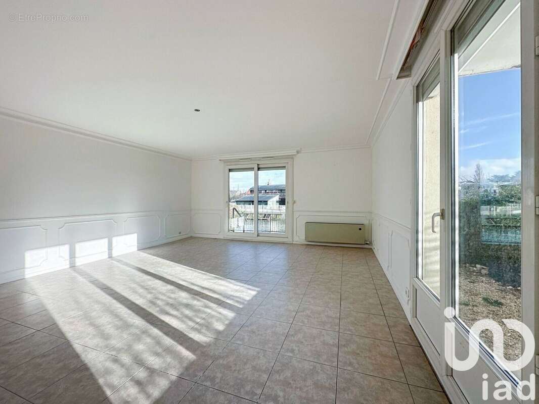 Photo 6 - Appartement à SENS