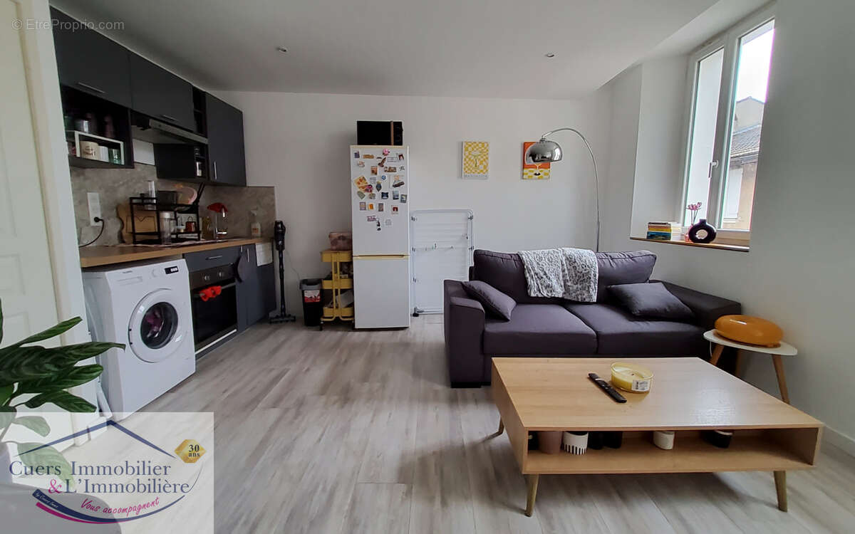Appartement à CUERS
