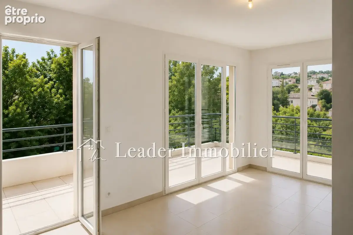 Photo Appartement à Antibes au prix de 380 000€