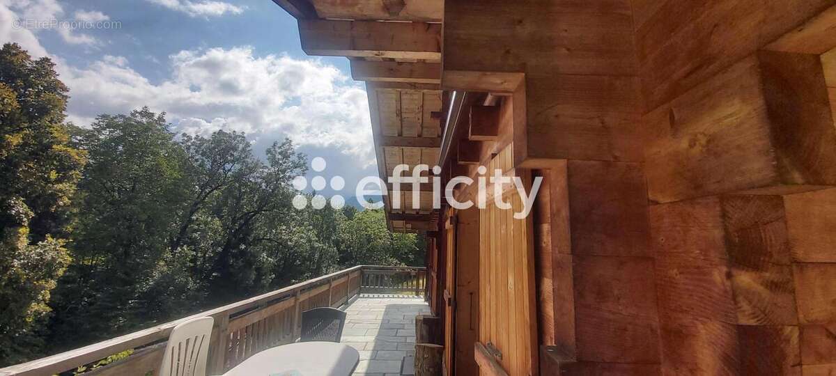 Maison 168 m² à Les Villards-Sur-Thones  - photo 4