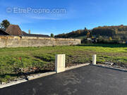 Terrain à SAINT-CHEF