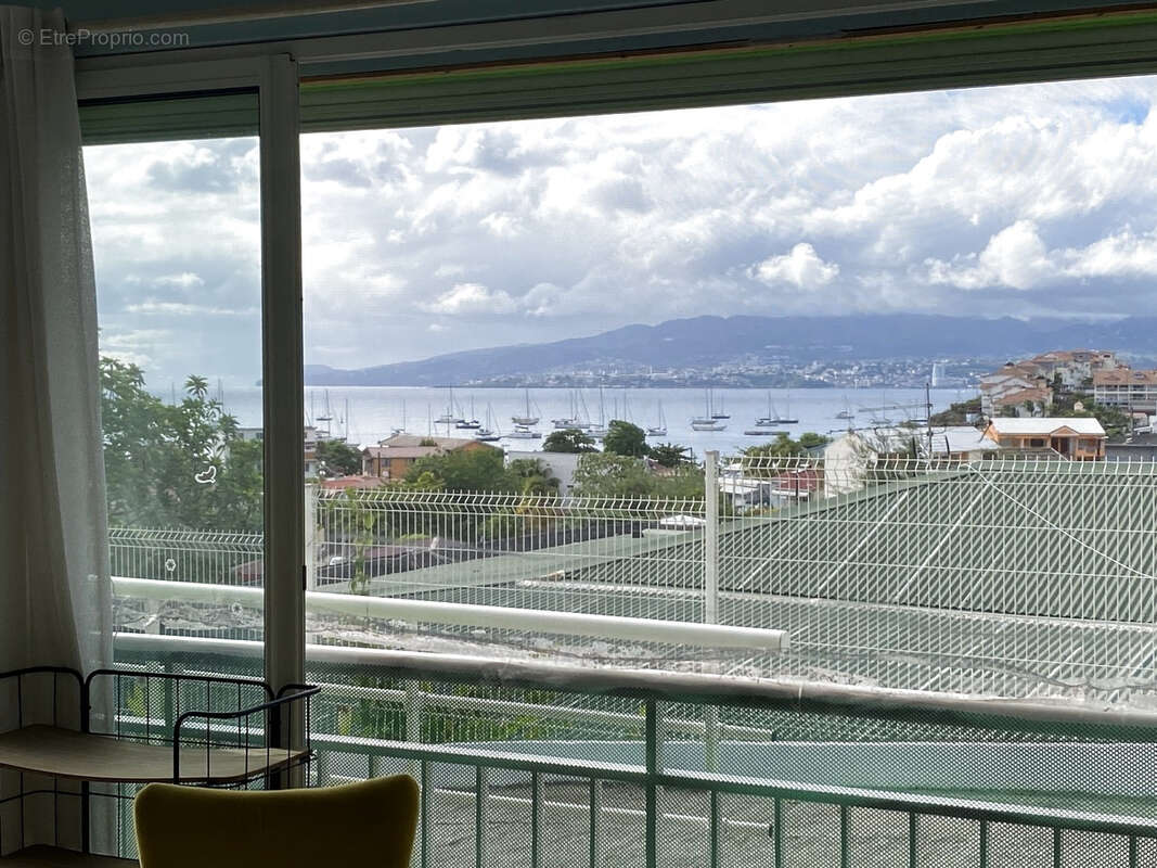 Appartement à LES TROIS-ILETS