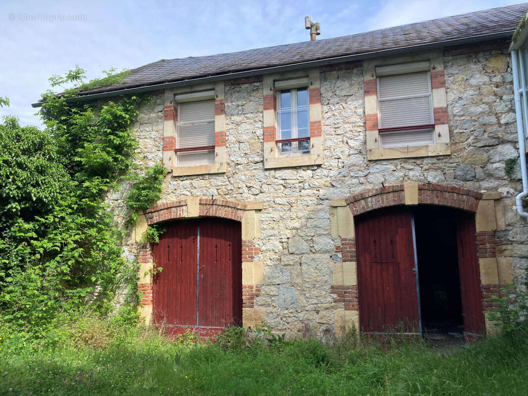 garage sous anexe
