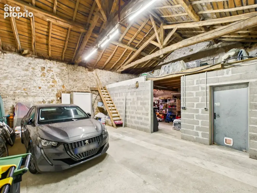 Maison familiale de plain-pied avec piscine, grand garage et potentiel d'agrandissement - photo 14