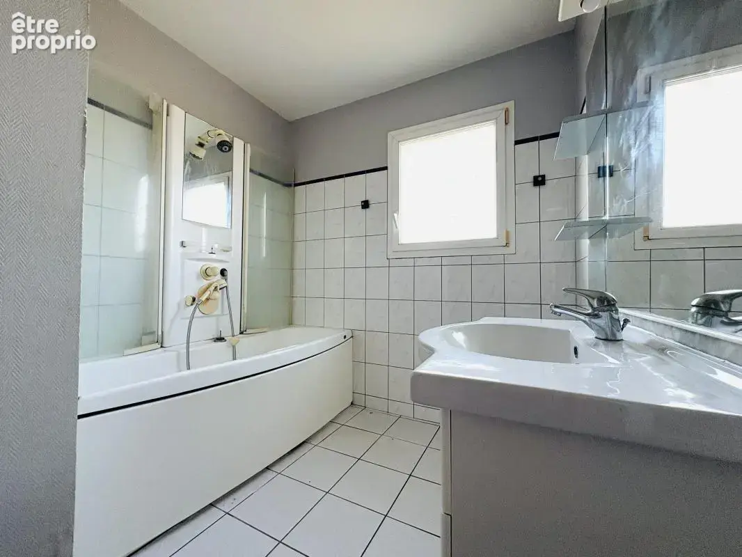 Maison 4 pièces 100 m² à vendre à Soussans (33460) - photo 4