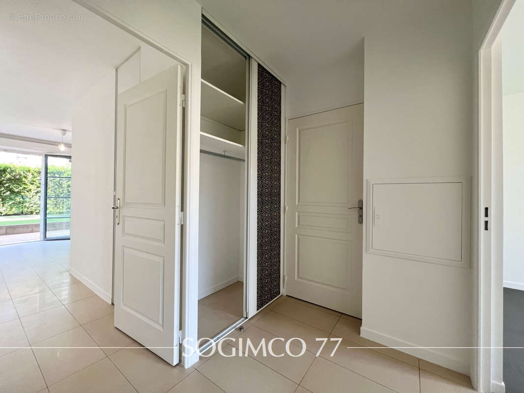 Appartement à VAIRES-SUR-MARNE