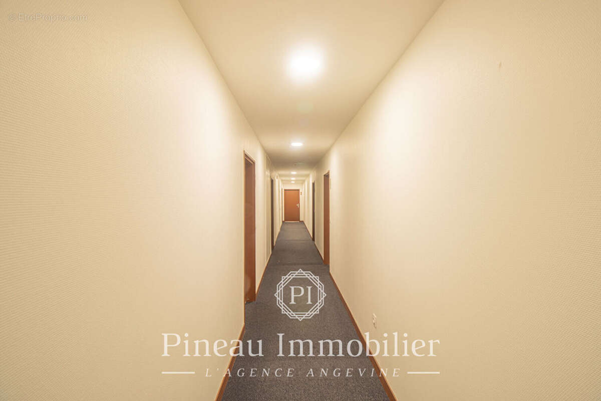 Appartement à LES PONTS-DE-CE