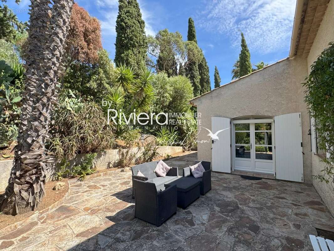 Villa provencale - vue mer & vignes - photo 11