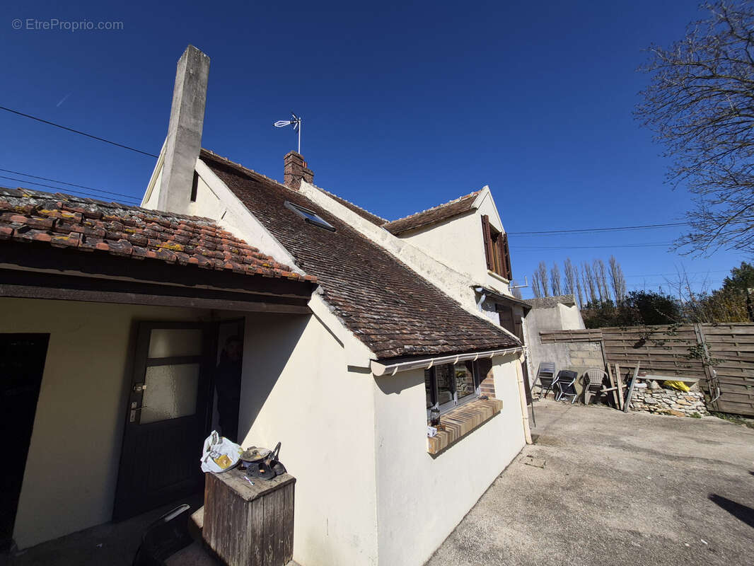 Maison à CHATEAUBLEAU