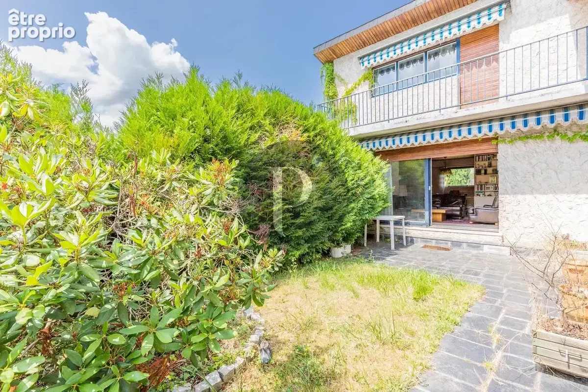 VERRIERES-LE-BUISSON - Chemin des justices - maison familiale - terrain 1230m² - photo 8
