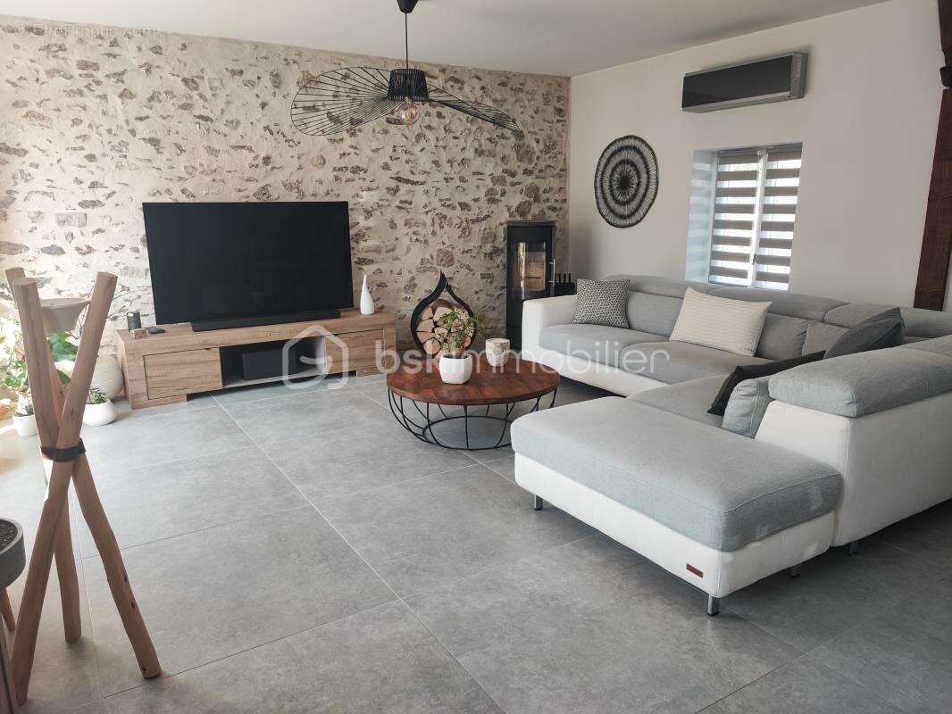 Maison à COULOMMIERS