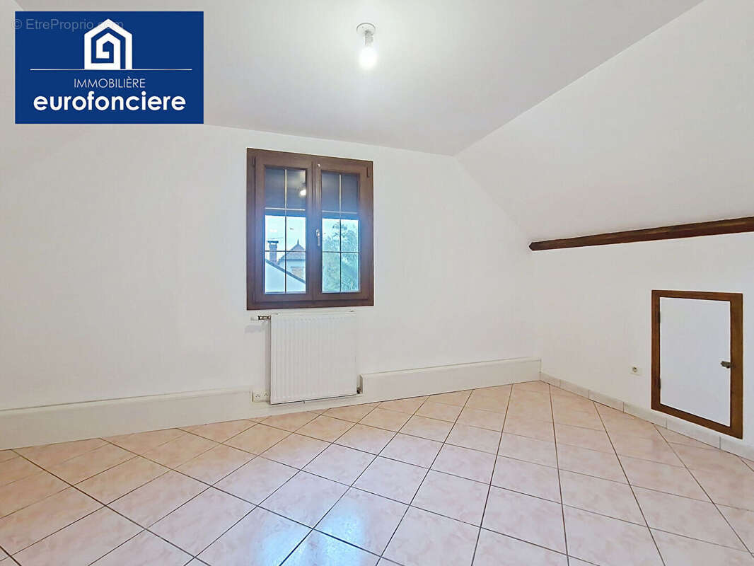 Maison à ROSIERES-PRES-TROYES